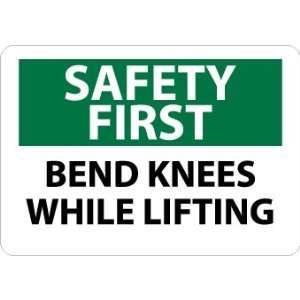  SIGNS BEND KNEES WHILE LIFTING: Home Improvement