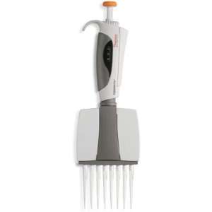   Finnpipette Focus Plus Multichannel Pipetters, 8 channel; 30 300microL