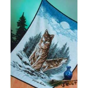  Call of the North Hautman Brothers Blanket (Wolf): Home 