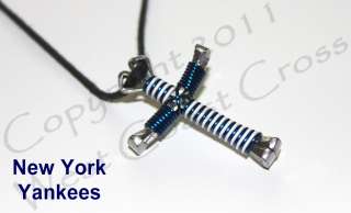 Team Horseshoe Nail Cross Necklace   New York Yankees  