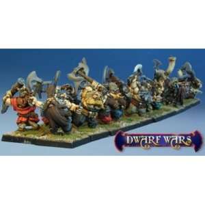   Dwarf Wars Miniatures Dwarf Axe Regiment Command (4) Toys & Games