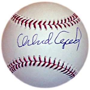 Orlando Cepeda Signed Ball   Rawlings Official  Sports 