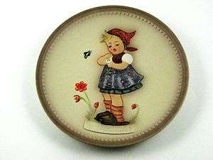 1988 HUMMEL Plate #736 by Goebel   Daisies Dont Tell   MIB  