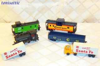   Locomotive~2 cabooses~1 coal car~scale piggyback truck with 2 trailers