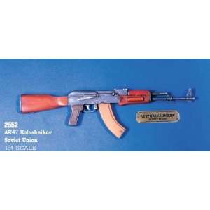  Verlinden 1/4 AK47 Kalashnikov Soviet Union Gun: Sports 