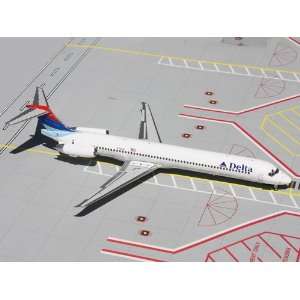  Gemini 200 Delta Airlines MD 88 Model Airplane: Everything 