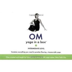    OM Yoga In A Box Intermediate [Hardcover] Cyndi Lee Books