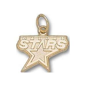  Dallas Stars 10K Gold Star Logo 3/8 Pendant Sports 