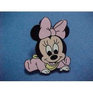  BABY MINNIE Mouse in Pink CRAWLING Disney Pin: Everything 