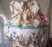 TEAPOT TEA COZY BIEGE W/ MINI BUTTERFLIES IVY HANDMADE  