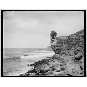  Haunted sentry box,San Juan,P.R.