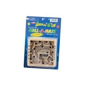    Hanukah Fun Roll a Maze Wooden Roller Ball Toy Toys & Games