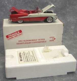 Danbury Mint 1:24 Scale Die Cast Model Car 1955 OLDSMOBILE SUPER 88 