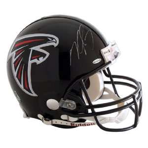   Michael Vick Signed Atlanta Falcons Pro Helmet UDA: Sports & Outdoors