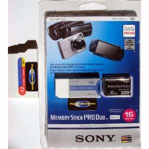   : Pandora Battery + Magic Stick 16GB Combo (FAT/SLIM): Camera & Photo
