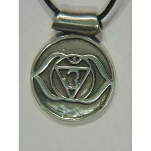   Brow Chakra Sixth Chakra Amulet Pewter Pendant Necklace Jewelry Hindu