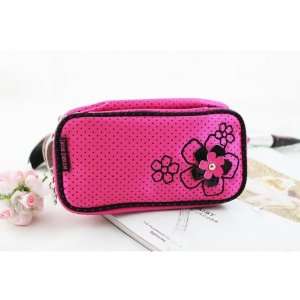  New! Adorable Daisy Love Hot Pink Double Zipper Cosmetic 
