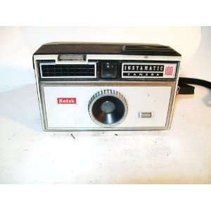  Vintage Kodak Instamatic 100 Camera 