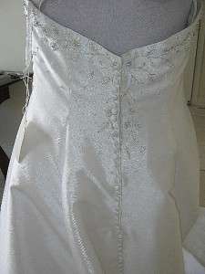 GORGEOUS Designer Wedding Dress Gown size 10 with Bridal Coat Lacy Net 