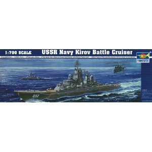    Trumpeter 1/700 USSR Navy Kirov Battle Cruiser Toys & Games