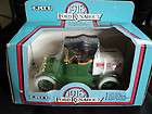 Ertl 1918 Winn Dixie Ford Runabout Die Cast Truck  125 SCALE   Ages 8 