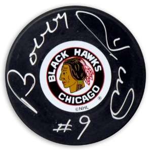 Bobby Hull Autographed Puck: Sports & Outdoors