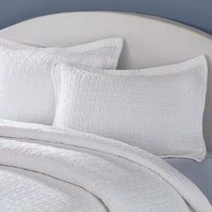 Harbor House Hotel Dots Coverlet Collection in White Hotel Dots 