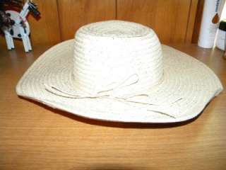 Avon Summer Beach Hat New Item  