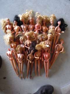 Lot of 19 Vintage 1970s 80s Era Barbie Dolls LOOK  