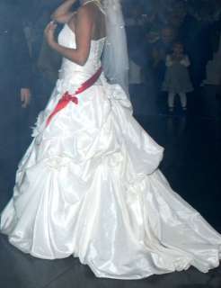 Brautkleid / Hochzeitskleid aus Satin Gr. 36 in Nordrhein Westfalen 