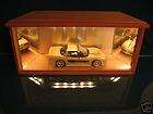 LIGHTED 1:18 DIECAST MODEL CAR MOTORCYCLE DISPLAY CASE