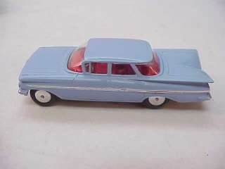 VINTAGE 1960s CORGI TOY CAR~CHEVROLET IMPALA #220 w BOX  