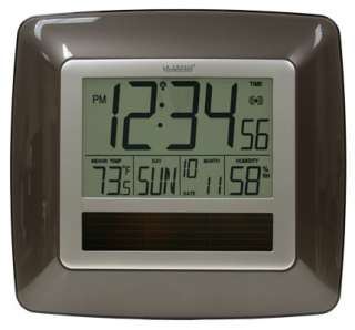 Solar Atomic Digital Wall Clock with Indoor Temp / Humidity   WT 8112U 