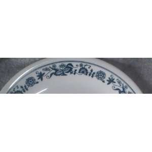  Corelle Old Town (Blue Onion) 4 Saucer Plates for Coffee 