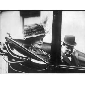  Winston Churchill Pictured with His Mother, Lady Randolph Churchill 
