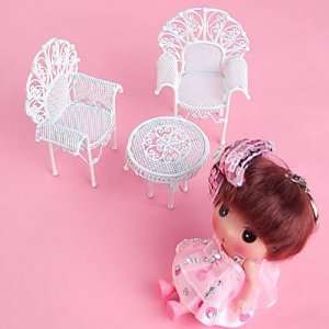   Miniature White Wire Mesh Table and 2 Chairs Dollhouse Furniture: Toys