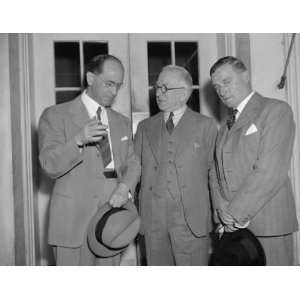  1939 photo White House callers. Washington, D.C., May 17. Sean 