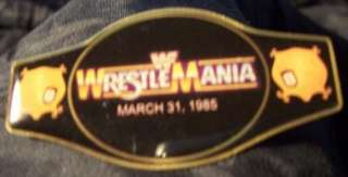 NEW 1985 WWE CHAMPIONSHIP WRESTLEMANIA BELT PIN M001A  